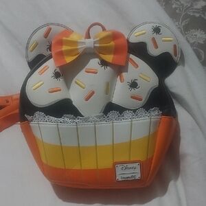 Loungefly Disney halloween  Cupcake Backpack - Orange, White, Black.